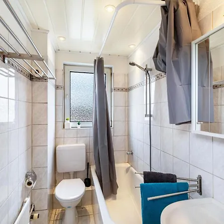 Boardinghaus Elisabeth, 3 * 딘슬라켄